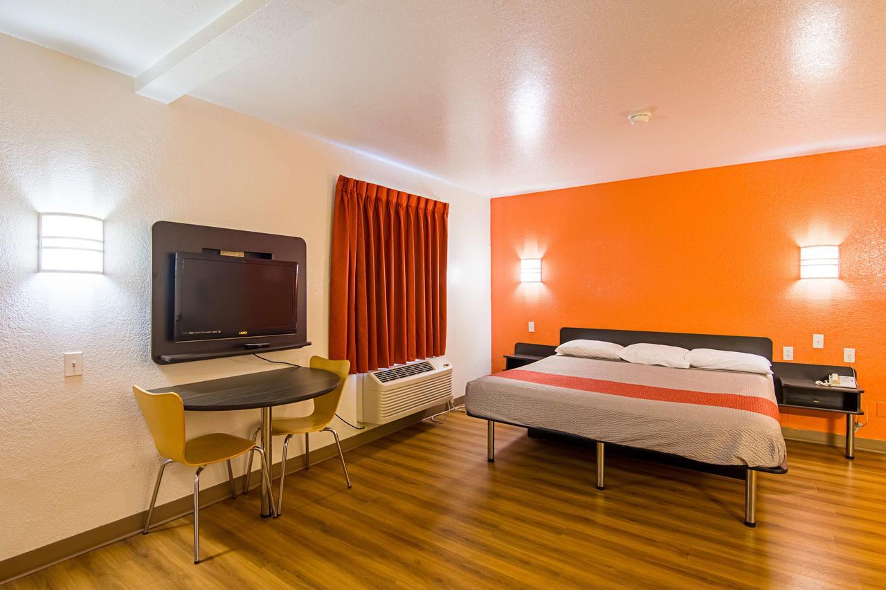 Motel 6 Little Rock South Eksteriør billede