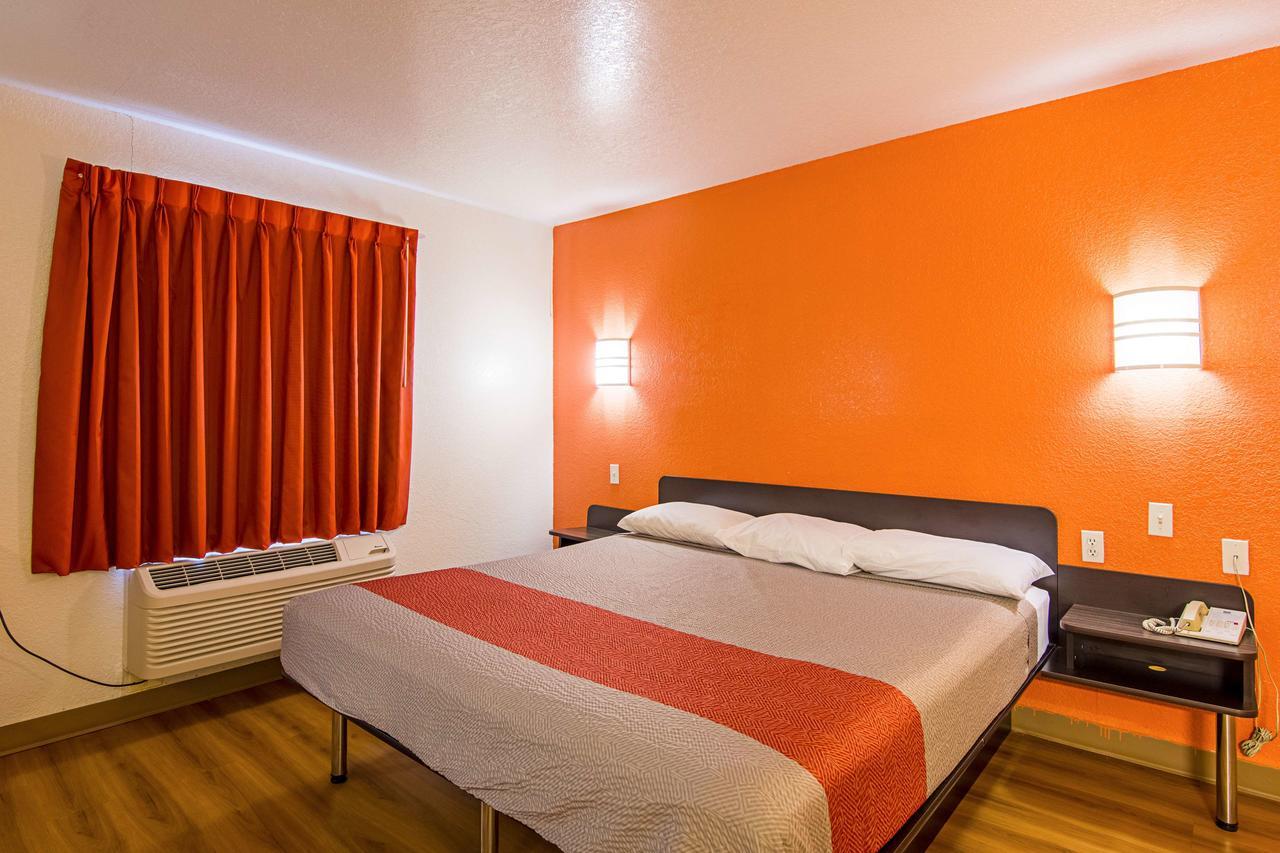 Motel 6 Little Rock South Eksteriør billede